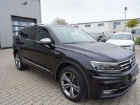 gebraucht VW Tiguan 2,0 TDI 4Motion DSG/AHK/Standhz/2x R-Line