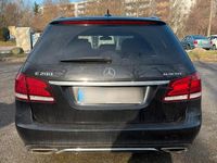 Gebraucht Mercedes E200 136 PS (100 kW) 2016 Schwarz Kombi