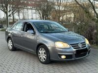 Gebraucht VW Jetta 105 PS (77 kW) 2006 Limousine