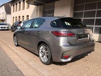 Gebraucht Lexus CT200h Executive Line 99 PS (72 kW) 2017 Grau Limousine