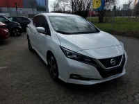 Gebraucht Nissan Leaf N-Connecta 110 kW (150 PS) 2021 Weiß Kleinwagen