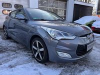 Gebraucht Hyundai Veloster Style 140 PS (102 kW) 2012 Silber Kleinwagen