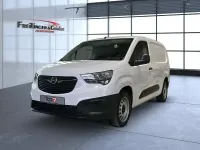 Gebraucht Opel Combo Basis 102 PS (75 kW) 2024 Lackierung weiss icy/typ ausse Van / Kleinbus