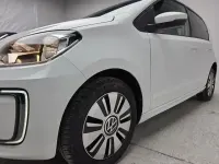 Gebraucht VW e-up! Style 61 kW (83 PS) 2023 Weiß Kleinwagen