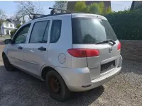 Używany Mazda 3 80 KM (58 kW) 2003 Szary Hatchback