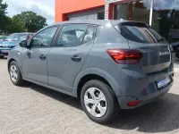 Gebraucht Dacia Sandero Essentiel 67 PS (49 kW) 2024 Grau Limousine