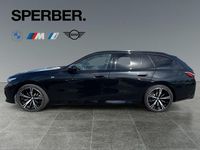 Gebraucht BMW 520 Performance 190 PS (139 kW) 2025 Schwarz Kombi