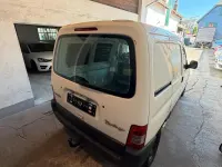 Gebraucht Citroën Berlingo 69 PS (50 kW) 2006 Weiß Van / Kleinbus