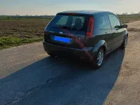 Second-hand Ford Fiesta 80 CP (58 kW) 2004 Gri Hatchback