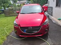 Gebraucht Mazda 2 Kizoku 90 PS (66 kW) 2018 Rot Limousine