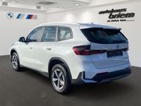 Gebraucht BMW X1 Sport Line 218 PS (160 kW) 2023 Mineralweiß SUV