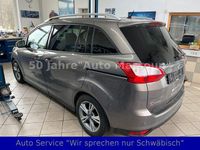Gebraucht Ford Grand C-Max SYNC Edition 150 PS (110 kW) 2013 Braun Van / Kleinbus