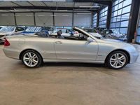 Gebraucht Mercedes CLK200 184 PS (135 kW) 2009 Silber Cabrio