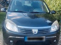 Gebraucht Dacia Sandero 75 PS (55 kW) 2010 Schwarz Limousine