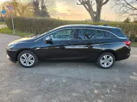 Gebraucht Opel Astra 110 PS (80 kW) 2017 Schwarz Kombi