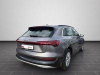 Gebraucht Audi e-tron Ambiente 230 kW (313 PS) 2020 Taifungrau metallic (metallic) SUV
