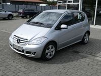 Gebraucht Mercedes A160 95 PS (69 kW) 2011 Silber Limousine