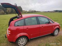 Second-hand Audi A2 S-Line 110 CP (80 kW) 2003 Roșu Hatchback