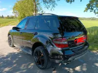 Gebraucht Mercedes ML280 220 PS (161 kW) 2006 Schwarz SUV