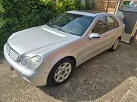 Gebraucht Mercedes C240 Elegance 170 PS (125 kW) 2000 Silber Kombi