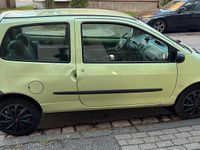 Second-hand Renault Twingo 58 CP (42 kW) 2005 Verde Hatchback