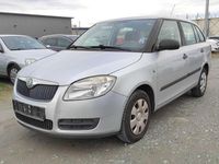 Gebraucht Skoda Fabia 60 PS (44 kW) 2009 Brilliantsilber metallic Kombi
