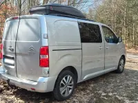 Używany Citroën Jumpy Business Class 122 KM (89 kW) 2018 Srebrny Minivan