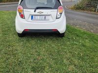 Gebraucht Chevrolet Spark 68 PS (50 kW) 2013 Weiß Kleinwagen