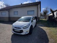 Gebraucht Hyundai ix20 90 PS (66 kW) 2014 Weiß Kleinwagen