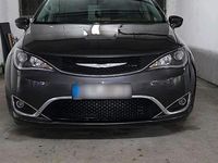 Gebraucht Chrysler Pacifica 291 PS (214 kW) 2021 Grau Van
