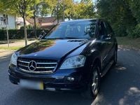 Gebraucht Mercedes ML320 224 PS (164 kW) 2007 Schwarz SUV