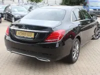 Gebraucht Mercedes C180 116 PS (85 kW) 2015 Schwarz Limousine
