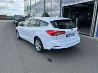 Używany Ford Focus Cool & Connect 95 KM (69 kW) 2019 Biały Kombi