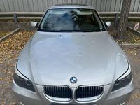 Gebraucht BMW 523 190 PS (139 kW) 2009 Silber Limousine