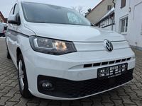 Używany VW Caddy Maxi Basis 122 KM (89 kW) 2022 Biały Minivan