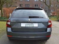 gebraucht Skoda Octavia Combi Tour