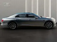 Gebraucht Bentley Flying Spur 551 PS (405 kW) 2024 Grau Limousine