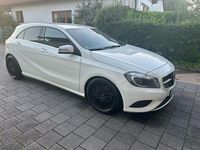 Gebraucht Mercedes A180 Style 122 PS (89 kW) 2012 Weiß Limousine