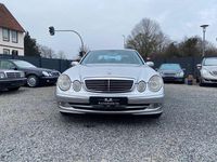 Gebraucht Mercedes E240 Avantgarde 177 PS (130 kW) 2005 Silber Limousine