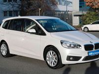 Gebraucht BMW 220 Advantage 192 PS (141 kW) 2016 Mineralweiss Van / Kleinbus