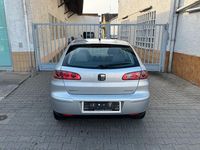 Gebraucht Seat Ibiza Fresh 75 PS (55 kW) 2004 Silber Kleinwagen