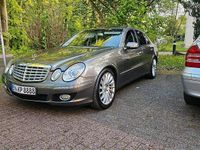 Gebraucht Mercedes E280 190 PS (139 kW) 2007 Andere farben Limousine