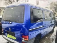 Gebraucht VW Multivan 102 PS (75 kW) 2000 Blau Van