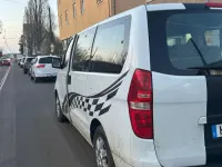 Gebraucht Hyundai H-1 170 PS (125 kW) 2010 Weiß Van / Kleinbus