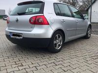 Gebraucht VW Golf V 105 PS (77 kW) 2007 Silber Limousine