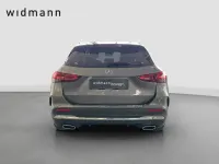 Gebraucht Mercedes GLA200 AMG line 150 PS (110 kW) 2023 Mountain grau metallic SUV