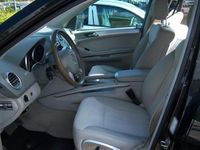 Gebraucht Mercedes ML320 224 PS (164 kW) 2007 Schwarz SUV