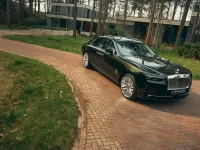 Neu Rolls Royce Ghost 544 PS (400 kW) 2026 Grün Limousine
