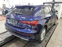 Gebraucht Audi A3 Sportback e-tron Ambiente 204 PS (150 kW) 2022 Navarrablau metallic Kleinwagen