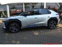 Gebraucht Toyota bZ4X Comfort 160 kW (218 PS) 2022 Cosmicsilber metallic/ dach s SUV